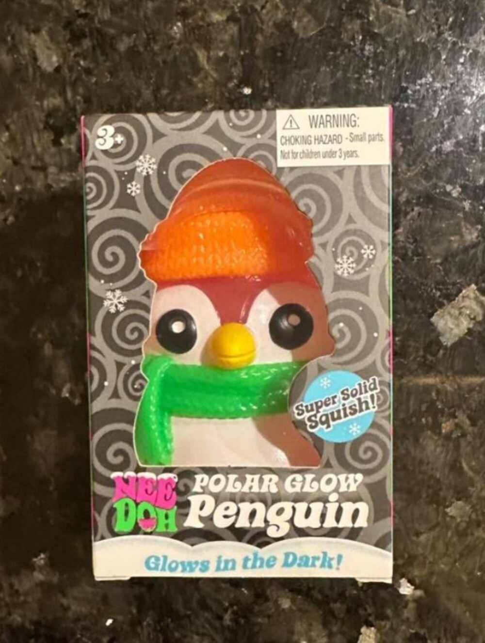 Needoh Penguin-Pink-LIMITED EDITION-NWT-NEVER OPENED
